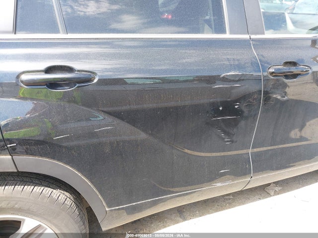 5TDKBRCH0PS112457 Toyota Highlander Hybrid Xle