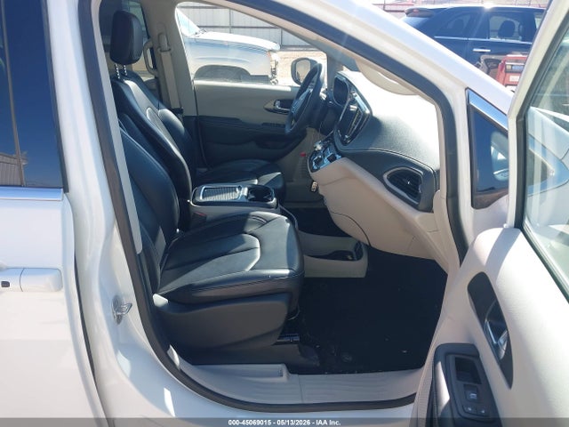 2023 Chrysler Pacifica Touring L მანქანა იყიდება აუქციონზე, vin: 2C4RC1BG1PR531660, აუქციონის ნომერი: 45069015