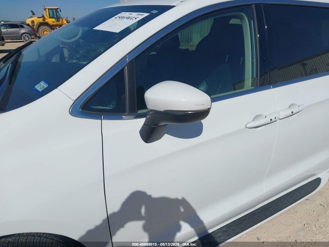 2023 Chrysler Pacifica Touring L მანქანა იყიდება აუქციონზე, vin: 2C4RC1BG1PR531660, აუქციონის ნომერი: 45069015