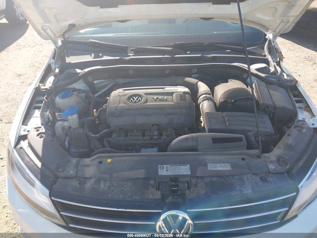 Продаж на аукціоні авто 2016 Volkswagen Jetta 1.8t Sport, vin: 3VWD17AJ8GM228587, номер лоту: 45069027