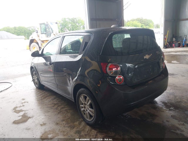 Продажа на аукционе авто 2015 Chevrolet Sonic Lt Auto, vin: 1G1JC6SHXF4122800, номер лота: 45069058