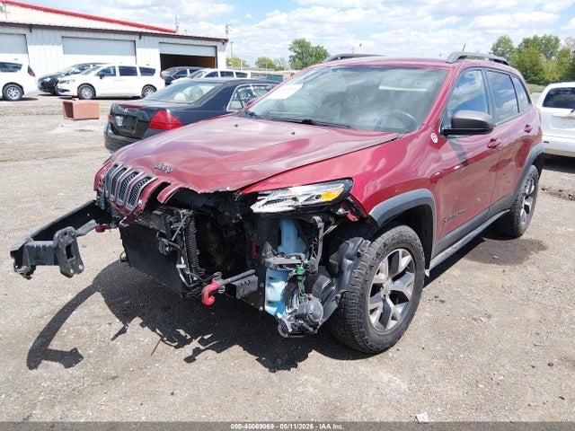 2015 Jeep Cherokee Trailhawk მანქანა იყიდება აუქციონზე, vin: 1C4PJMBS0FW522781, აუქციონის ნომერი: 45069069