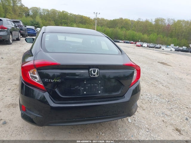 Aukcja sprzedaży 2018 Honda Civic Lx, vin: 2HGFC2F54JH595448, numer aukcji: 45069074