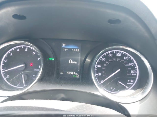 45069106 :رقم المزاد ، 4T1B11HK4KU797040 vin ، 2019 Toyota Camry Se مزاد بيع