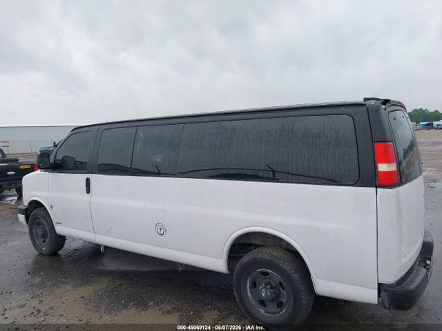 Продажа на аукционе авто 2005 Chevrolet Express, vin: 1GAHG39U551180494, номер лота: 45069134