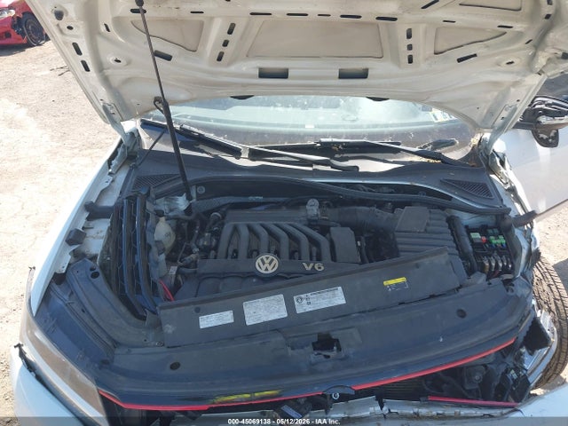 2018 Volkswagen Passat 3.6l V6 Gt მანქანა იყიდება აუქციონზე, vin: 1VWJM7A35JC037584, აუქციონის ნომერი: 45069138