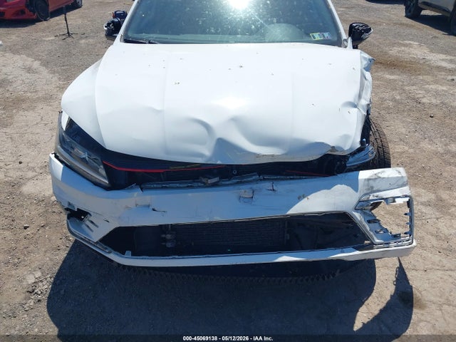 2018 Volkswagen Passat 3.6l V6 Gt მანქანა იყიდება აუქციონზე, vin: 1VWJM7A35JC037584, აუქციონის ნომერი: 45069138