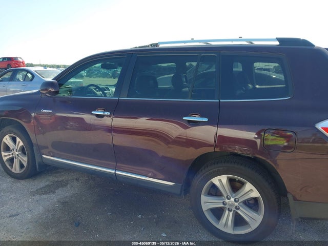 Продажа на аукционе авто 2013 Toyota Highlander Limited V6, vin: 5TDYK3EH2DS127249, номер лота: 45069139