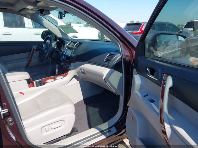 Продажа на аукционе авто 2013 Toyota Highlander Limited V6, vin: 5TDYK3EH2DS127249, номер лота: 45069139