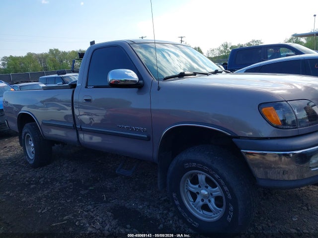 Продажа на аукционе авто 2001 Toyota Tundra Sr5 V8, vin: 5TBKT44141S217083, номер лота: 45069143