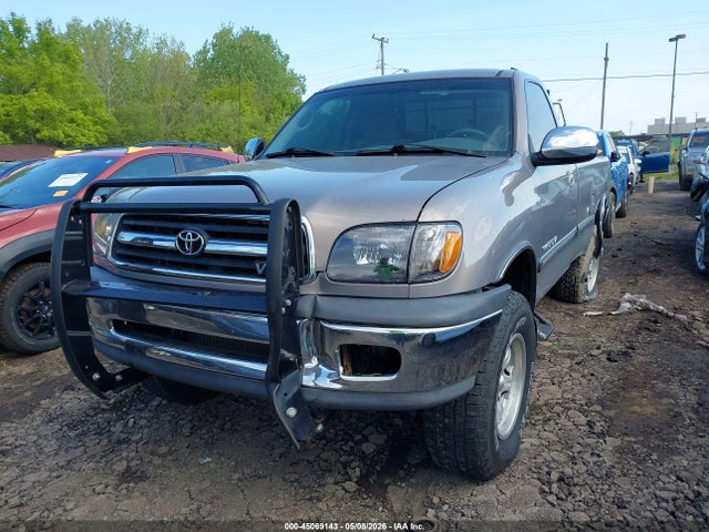 Продажа на аукционе авто 2001 Toyota Tundra Sr5 V8, vin: 5TBKT44141S217083, номер лота: 45069143