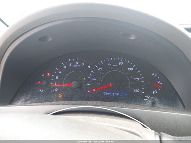 45069169 :رقم المزاد ، 4T1BF3EK9BU721010 vin ، 2011 Toyota Camry Le مزاد بيع