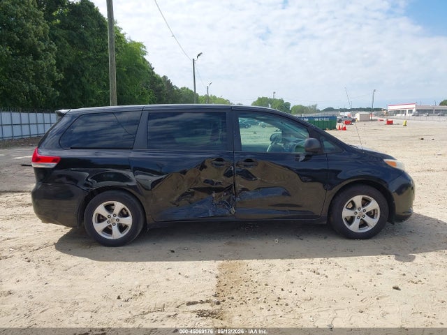 Aukcja sprzedaży 2014 Toyota Sienna L V6 7 Passenger, vin: 5TDZK3DC1ES462532, numer aukcji: 45069176