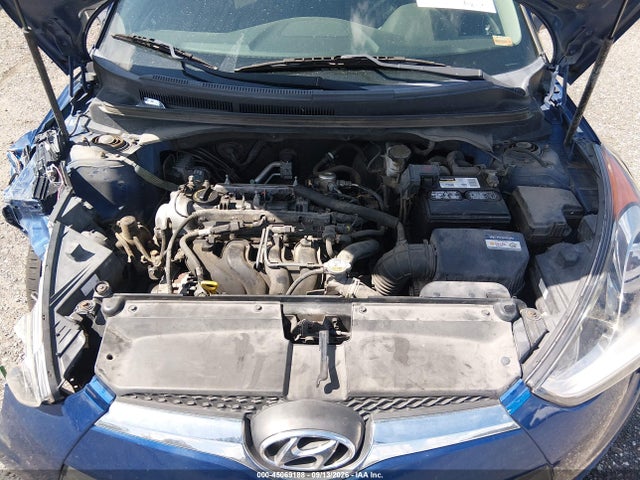 Продажа на аукционе авто 2016 Hyundai Veloster, vin: KMHTC6AD3GU274011, номер лота: 45069188