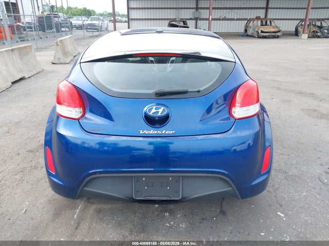 Продажа на аукционе авто 2016 Hyundai Veloster, vin: KMHTC6AD3GU274011, номер лота: 45069188