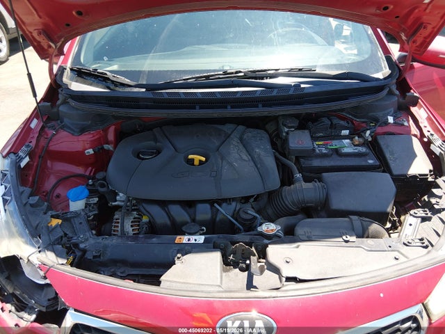 45069202 :رقم المزاد ، KNAFX4A81G5575803 vin ، 2016 Kia Forte Ex مزاد بيع