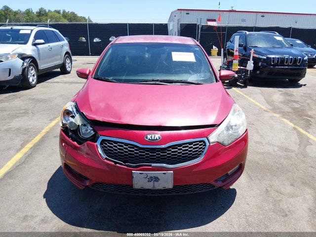 45069202 :رقم المزاد ، KNAFX4A81G5575803 vin ، 2016 Kia Forte Ex مزاد بيع