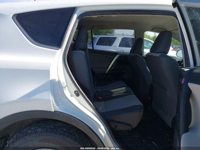Aukcja sprzedaży 2015 Toyota Rav4 Le, vin: JTMZFREV0FJ030777, numer aukcji: 45069208