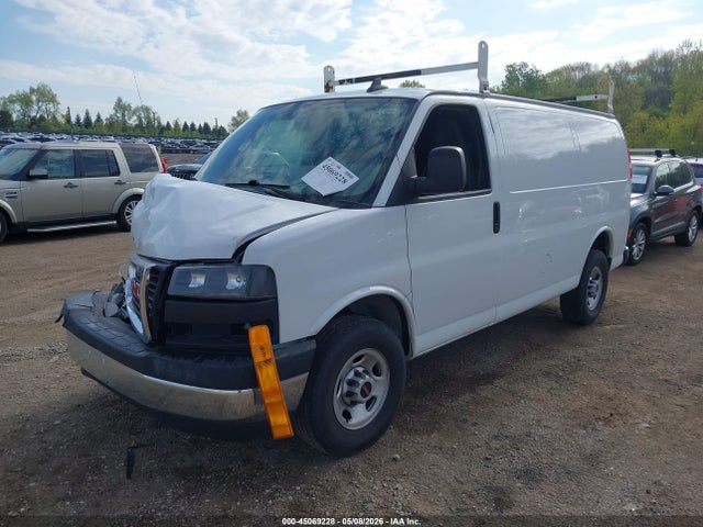 45069228 :رقم المزاد ، 1GTW7AFP6N1175659 vin ، 2022 Gmc Savana Cargo Rwd 2500 Regular Wheelbase Work Van مزاد بيع