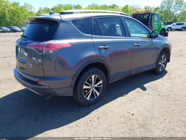 Aukcja sprzedaży 2018 Toyota Rav4 Xle, vin: 2T3RFREV5JW810168, numer aukcji: 45069231