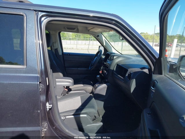 45069236 :رقم المزاد ، 1C4NJPBA6FD178210 vin ، 2015 Jeep Patriot Altitude Edition مزاد بيع