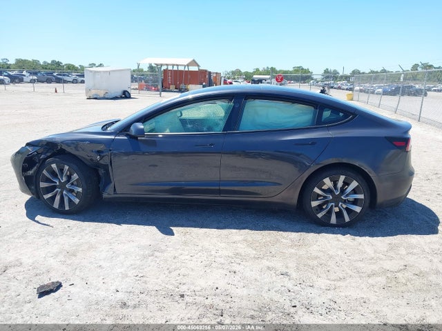 2024 Tesla Model 3 Long Range Dual Motor All-wheel Drive/rear-wheel Drive მანქანა იყიდება აუქციონზე, vin: 5YJ3E1EA3RF751890, აუქციონის ნომერი: 45069256