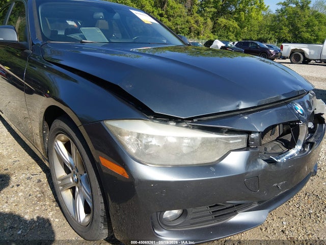 45069261 :رقم المزاد ، WBA3A5C51EP601153 vin ، 2014 Bmw 328i مزاد بيع