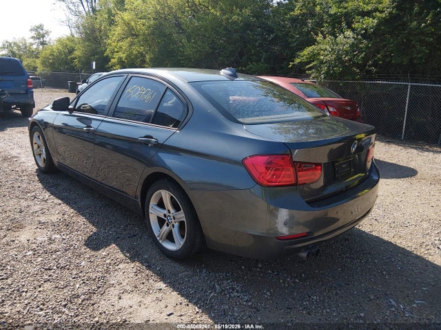 45069261 :رقم المزاد ، WBA3A5C51EP601153 vin ، 2014 Bmw 328i مزاد بيع