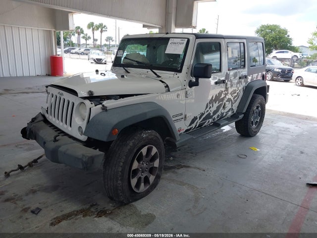 45069309 :رقم المزاد ، 1C4HJWDG8EL177444 vin ، 2014 Jeep Wrangler Unlimited Sport مزاد بيع