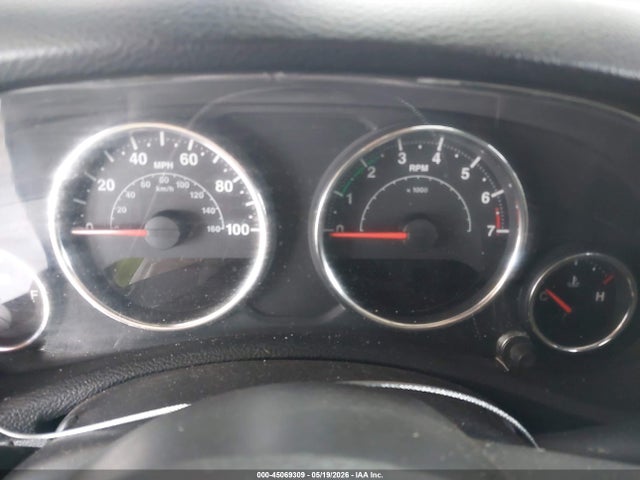 45069309 :رقم المزاد ، 1C4HJWDG8EL177444 vin ، 2014 Jeep Wrangler Unlimited Sport مزاد بيع