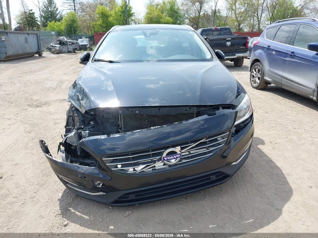 Продажа на аукционе авто 2016 Volvo V60 T5 Premier, vin: YV1612SKXG1307949, номер лота: 45069323