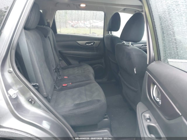 Продажа на аукционе авто 2015 Nissan Rogue Sv, vin: 5N1AT2MTXFC915355, номер лота: 45069330