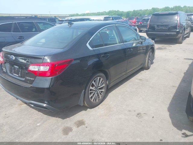 2018 Subaru Legacy 2.5i Premium მანქანა იყიდება აუქციონზე, vin: 4S3BNAC61J3023805, აუქციონის ნომერი: 45069361
