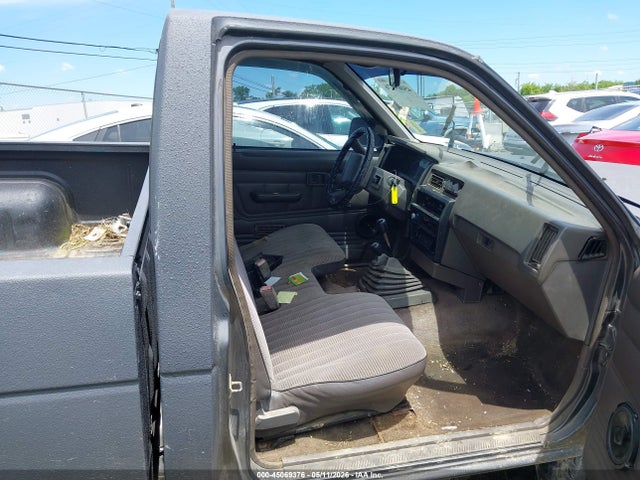 1992 Nissan Truck Short Wheelbase მანქანა იყიდება აუქციონზე, vin: 1N6SD11Y7NC372462, აუქციონის ნომერი: 45069376