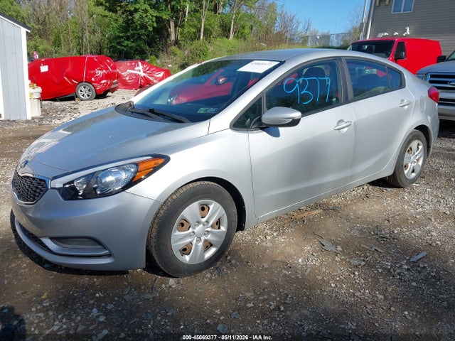 Продажа на аукционе авто 2015 Kia Forte Lx, vin: KNAFK4A60F5263256, номер лота: 45069377