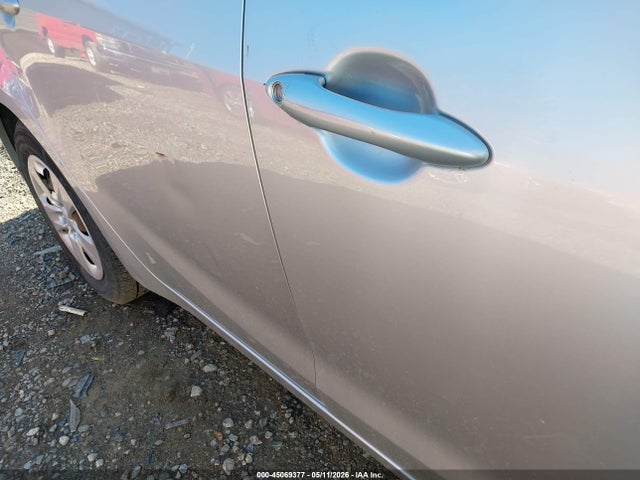 Продажа на аукционе авто 2015 Kia Forte Lx, vin: KNAFK4A60F5263256, номер лота: 45069377