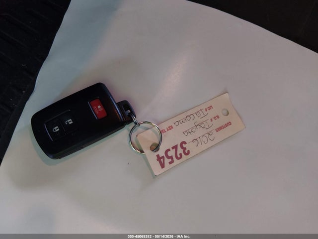 45069382 :رقم المزاد ، 3TMCZ5AN9GM026632 vin ، 2016 Toyota Tacoma Trd Off Road مزاد بيع