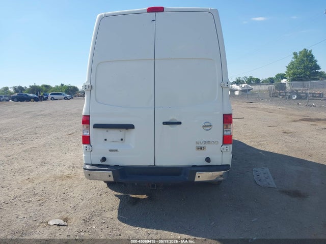 45069415 :رقم المزاد ، 1N6AF0LY7DN111459 vin ، 2013 Nissan Nv Cargo Nv2500 Hd Sv V8 مزاد بيع