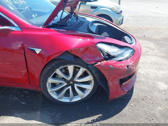 Tesla Model 3 Long Range/performance 2019 5YJ3E1EB2KF453832 Image 19