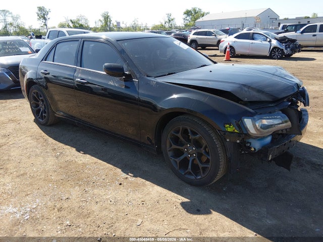 Продажа на аукционе авто 2019 Chrysler 300 Touring, vin: 2C3CCAAG8KH758919, номер лота: 45069459
