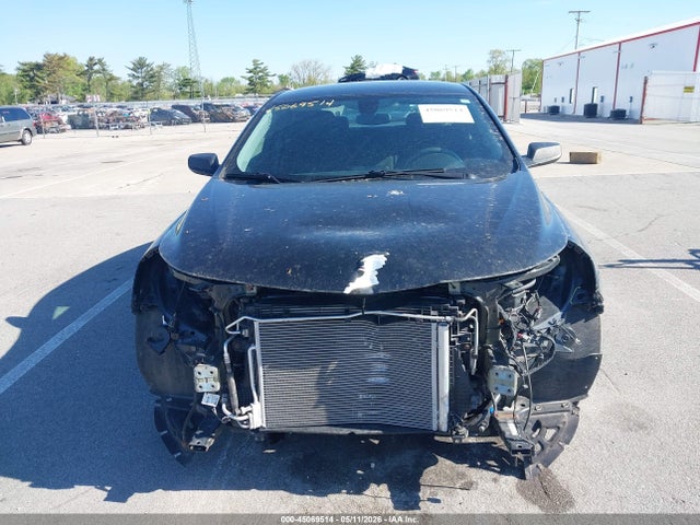 1G1ZC5ST1LF126915 Chevrolet Malibu Fwd 1fl