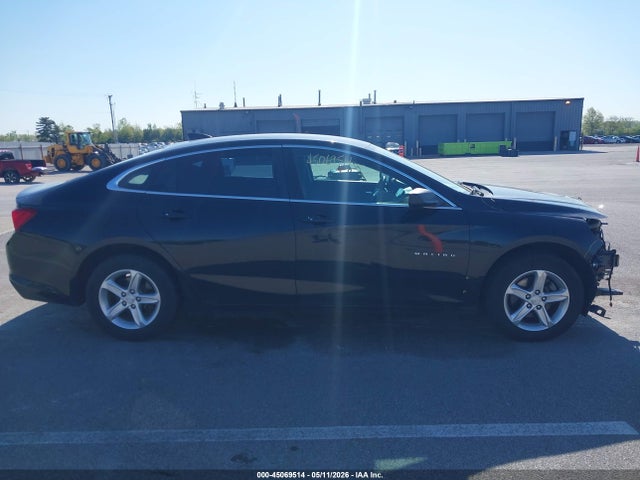 1G1ZC5ST1LF126915 Chevrolet Malibu Fwd 1fl
