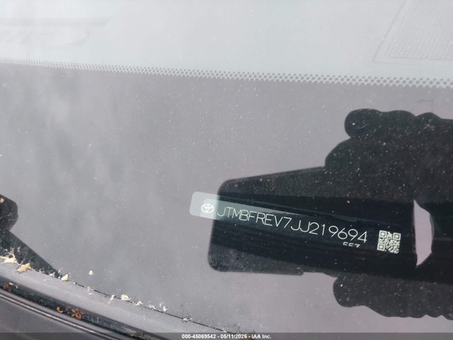 Продажа на аукционе авто 2018 Toyota Rav4 Le, vin: JTMBFREV7JJ219694, номер лота: 45069542