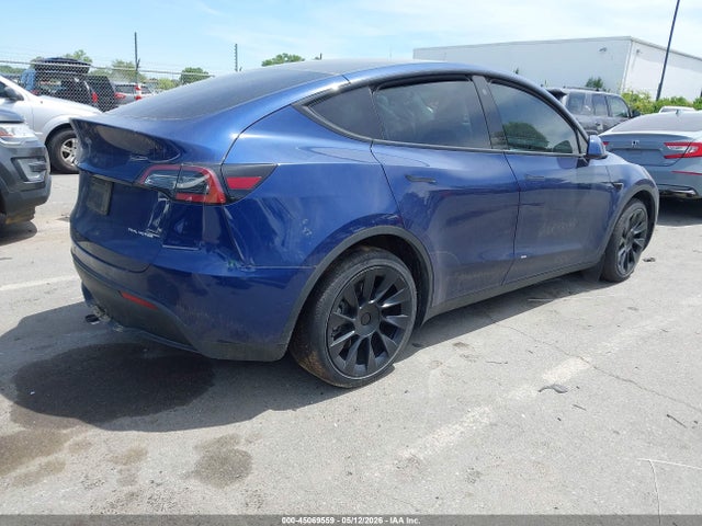 Продаж на аукціоні авто 2022 Tesla Model Y Long Range Dual Motor All-wheel Drive, vin: 7SAYGDEE6NF422943, номер лоту: 45069559