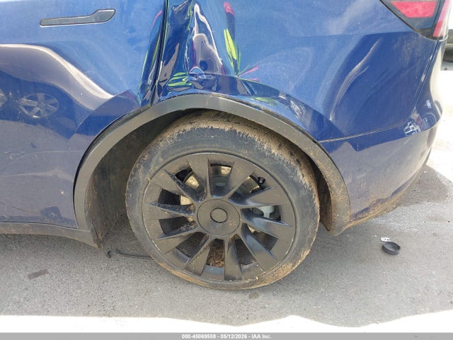 Продаж на аукціоні авто 2022 Tesla Model Y Long Range Dual Motor All-wheel Drive, vin: 7SAYGDEE6NF422943, номер лоту: 45069559