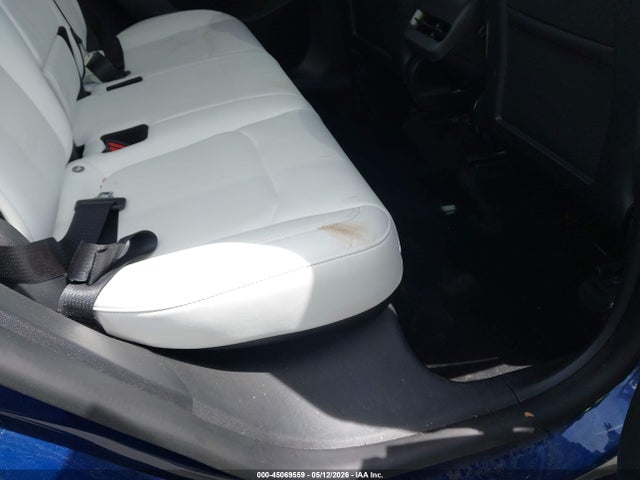 Продаж на аукціоні авто 2022 Tesla Model Y Long Range Dual Motor All-wheel Drive, vin: 7SAYGDEE6NF422943, номер лоту: 45069559
