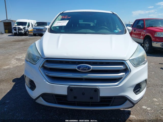 2017 Ford Escape Se მანქანა იყიდება აუქციონზე, vin: 1FMCU9GD4HUA74245, აუქციონის ნომერი: 45069564