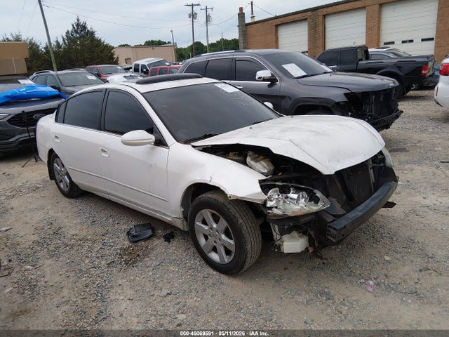 Auction sale of the 2002 Nissan Altima 2.5 Sl, vin: 1N4AL11E32C202561, lot number: 45069591