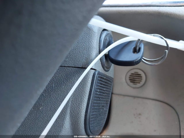 2008 Buick Lacrosse Cx მანქანა იყიდება აუქციონზე, vin: 2G4WC582881152172, აუქციონის ნომერი: 45069601