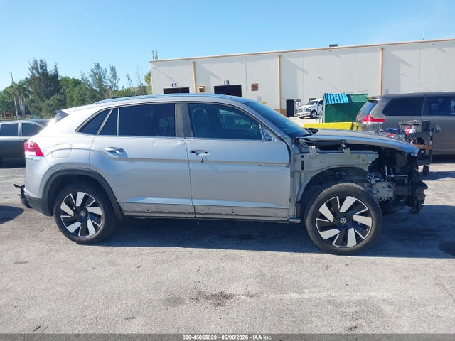 2026 Volkswagen Atlas Cross Sport Se With Technology მანქანა იყიდება აუქციონზე, vin: 1V2WC2CA2TC210554, აუქციონის ნომერი: 45069629